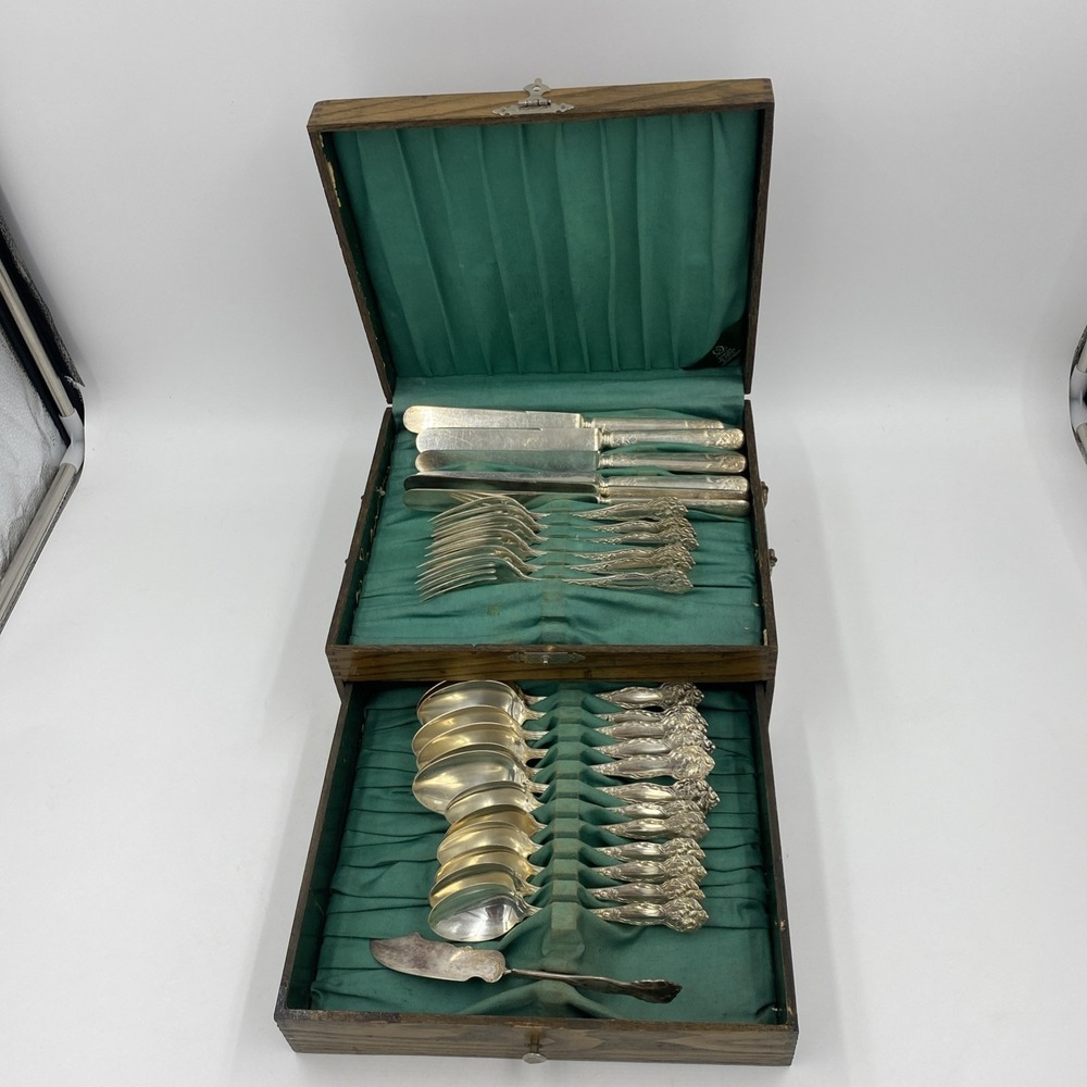 American Silver Plate Co Vintage 40+ Pc Flatware Set Floral Art Nouveau Wood Box
